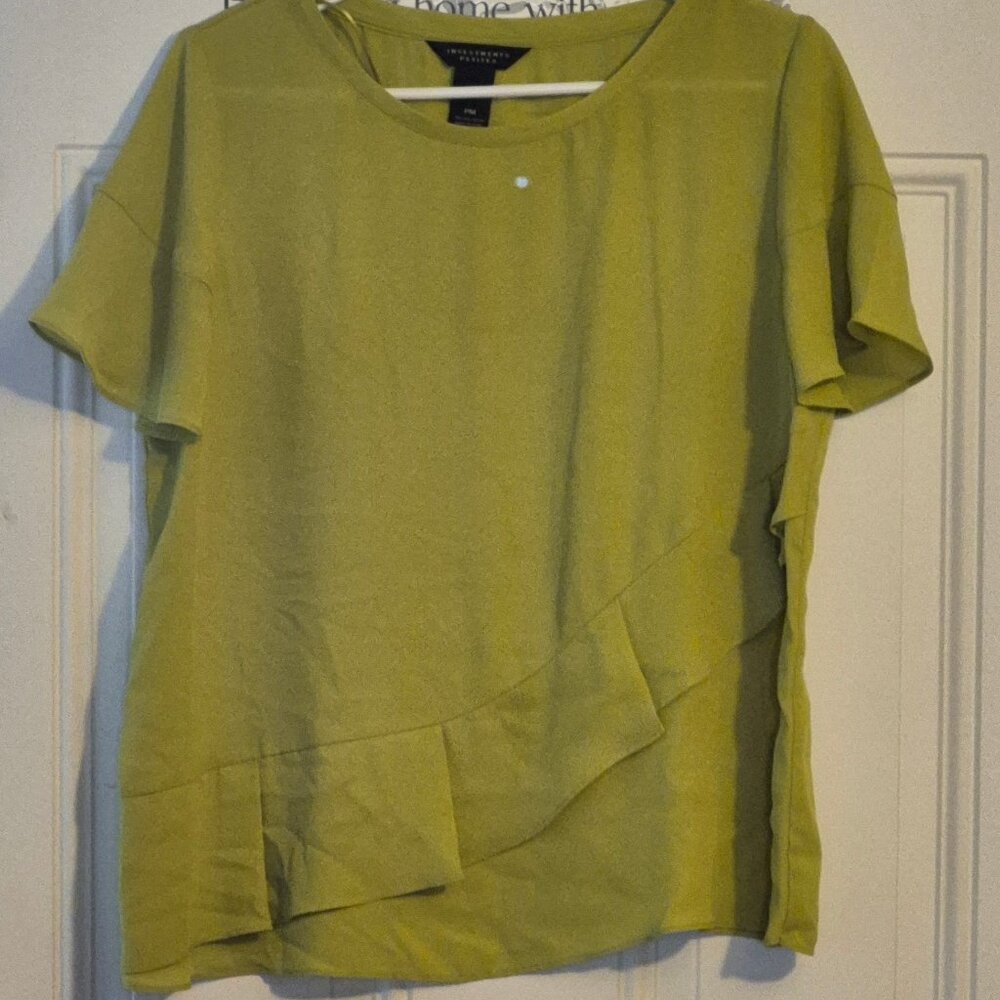 Ladies pull over Top. PM. - Picture 3 of 5